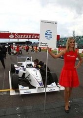 男子闖入山神廟叫囂，說(shuō)我勾引他女朋友，敢對(duì)我動(dòng)手，命留下吧