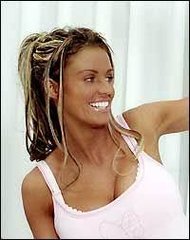 別克至境世家VS嵐圖夢想家：續航 / 智能 / 性價比怎么平衡？